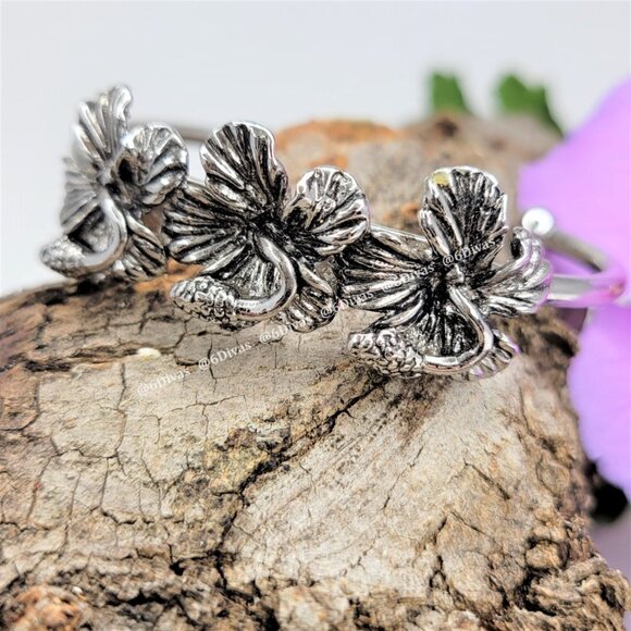 RHODIUM Cuff Bracelet Hibiscus Flowers Antique Rhodium Plating - Picture 8 of 11